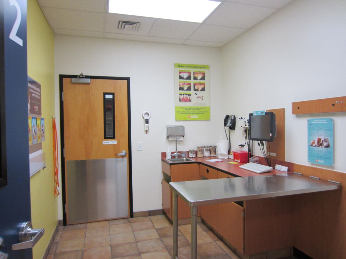 An alternate view of the Allen Banfield exam room