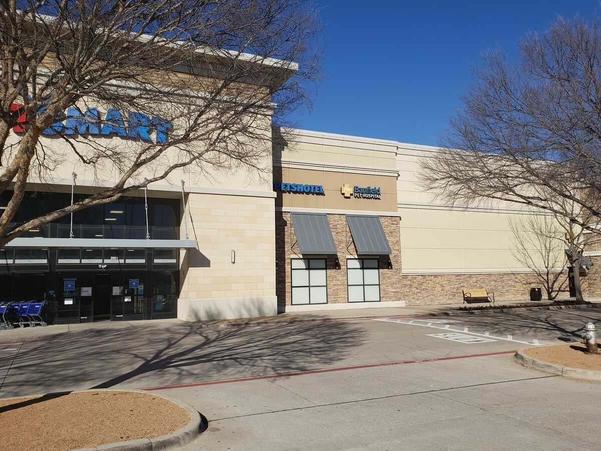 The PetSmart and Banfield entrance at the Fort Worth Alliance Town Center