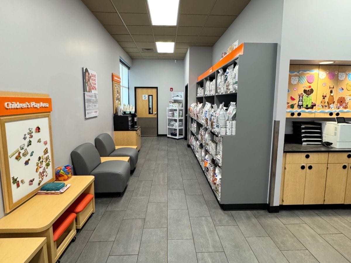 The Banfield Pet Hospital Ocala East lobby