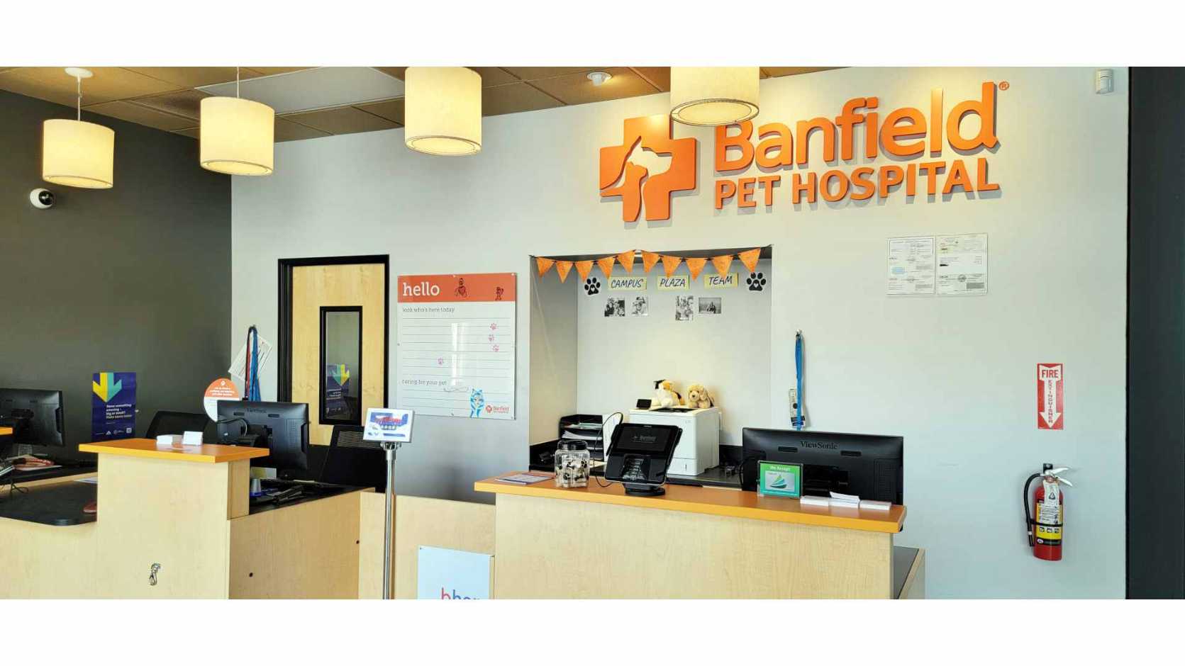 The lobby and waiting area of the hospital