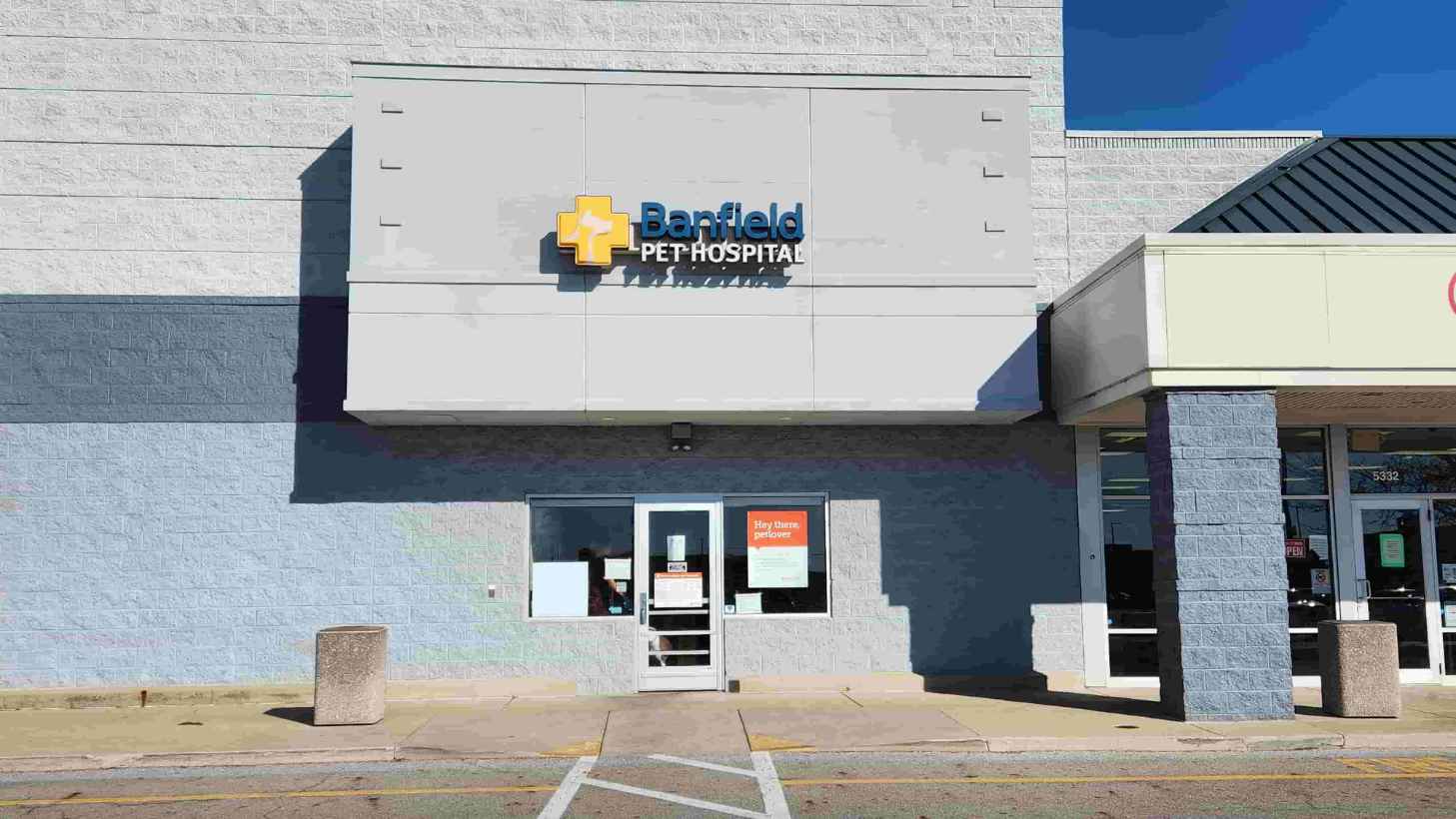 The outside entrance of the Columbus hospital